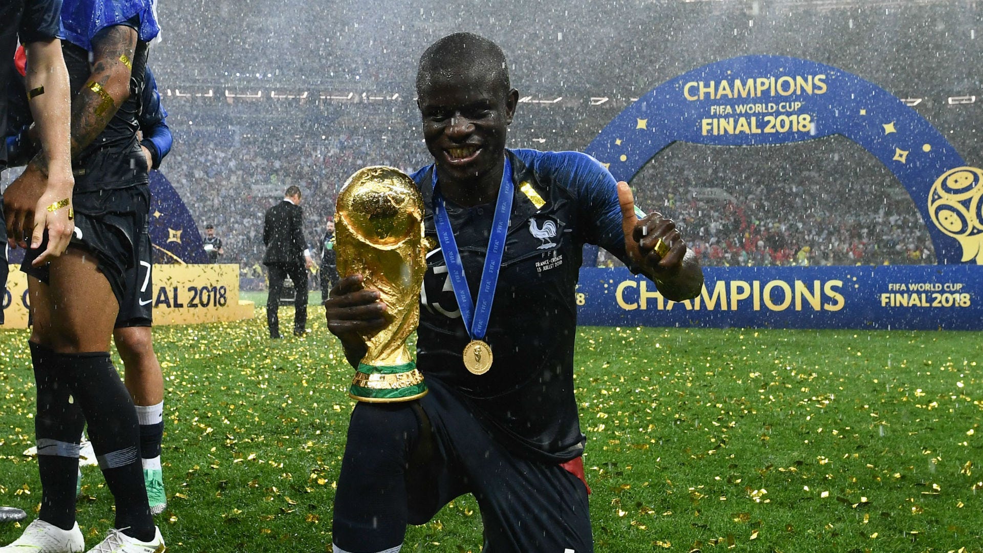 World Cup: Vì sao Kante là "kẻ gian lận" nổi tiếng nhất nước Pháp? | Goal.com Việt Nam
