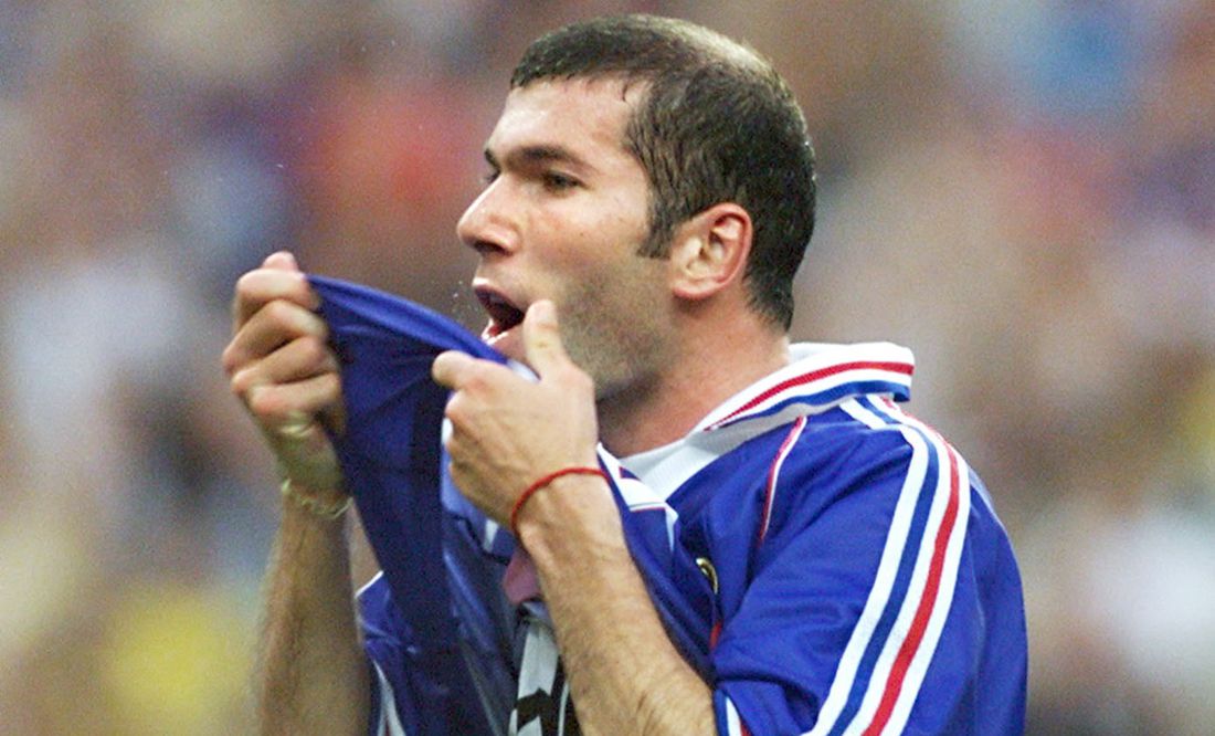 Zidane, el genio del futbol de bajos reflectores cumple 50 años