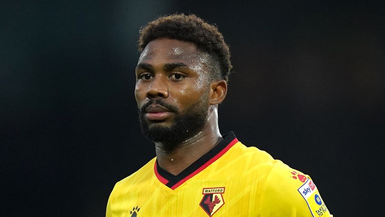 Emmanuel Dennis: Nottingham Forest sign Watford striker before announcing Cheikhou Kouyate on free transfer | Football News | Sky Sports